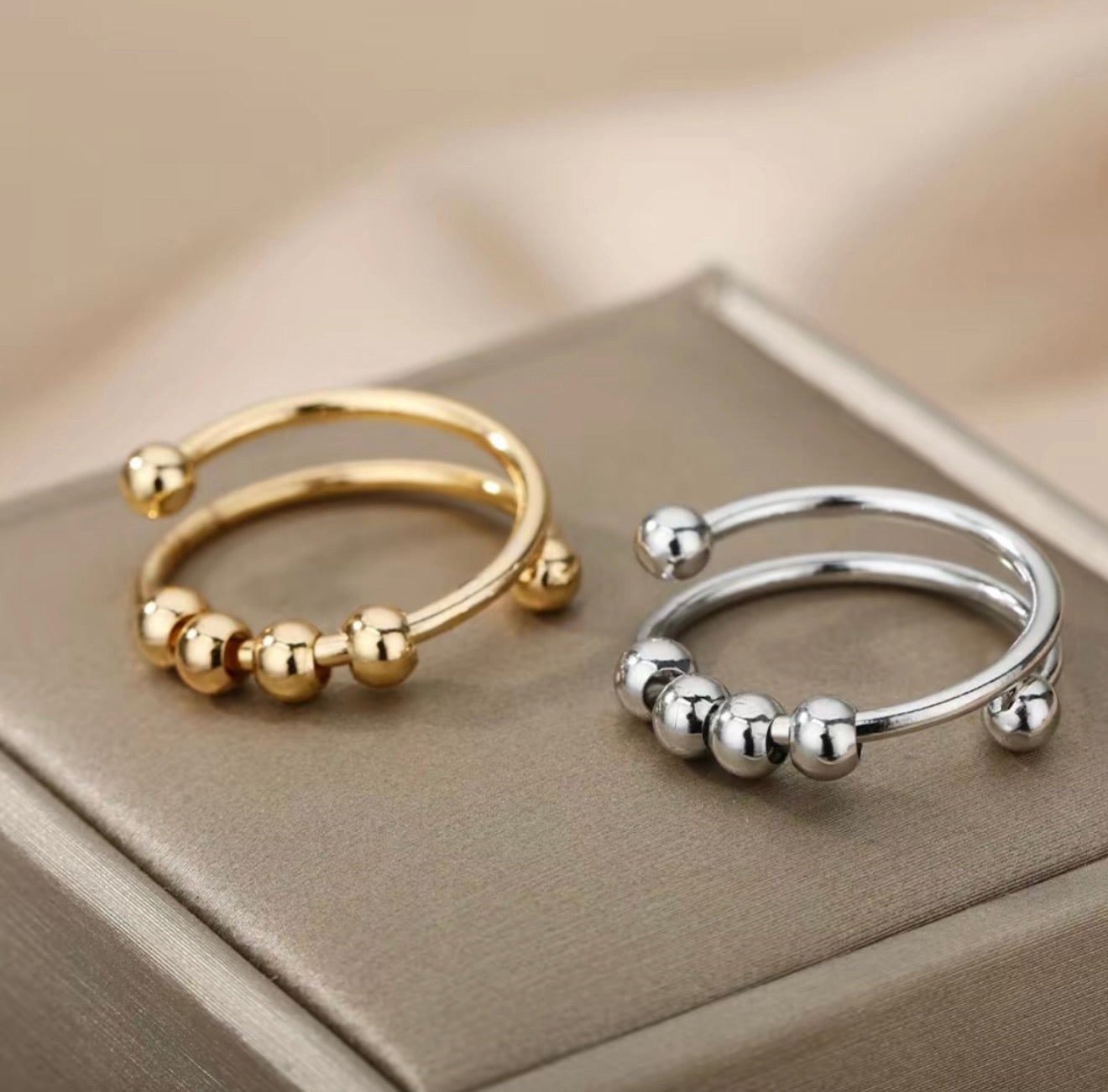 Fidget Beads Ring